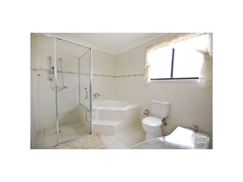 Fairfield West NSW 2165