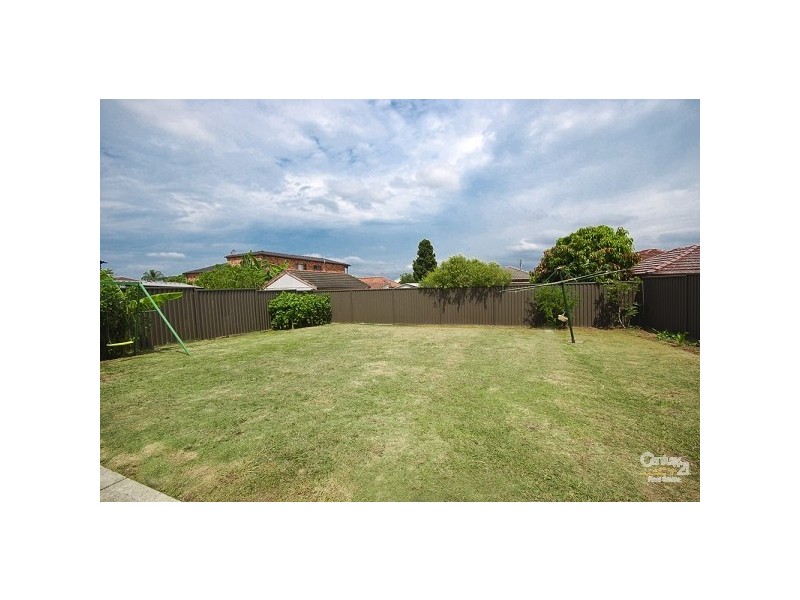 Fairfield West NSW 2165