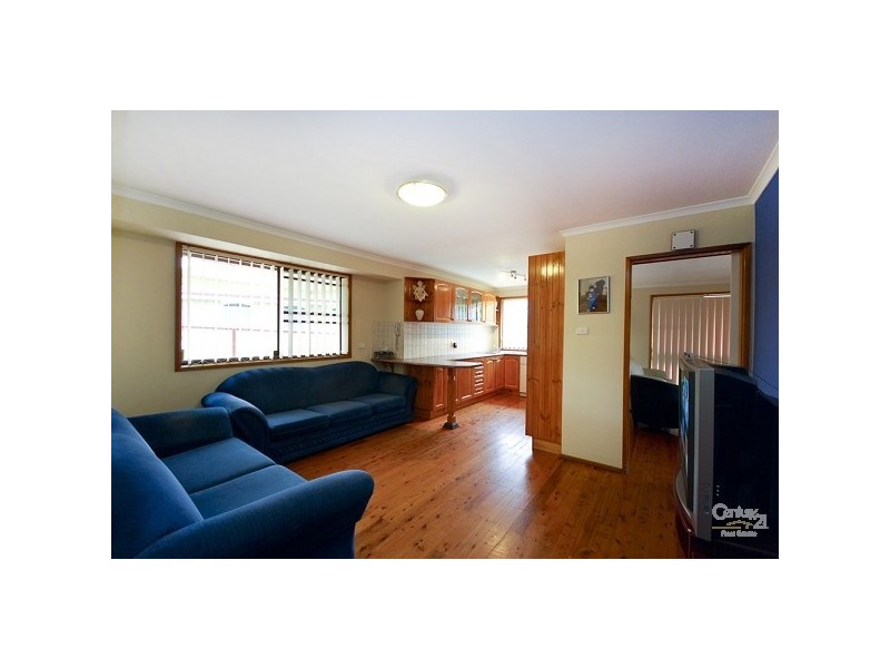 15 Quarry Road, Bossley Park NSW 2176