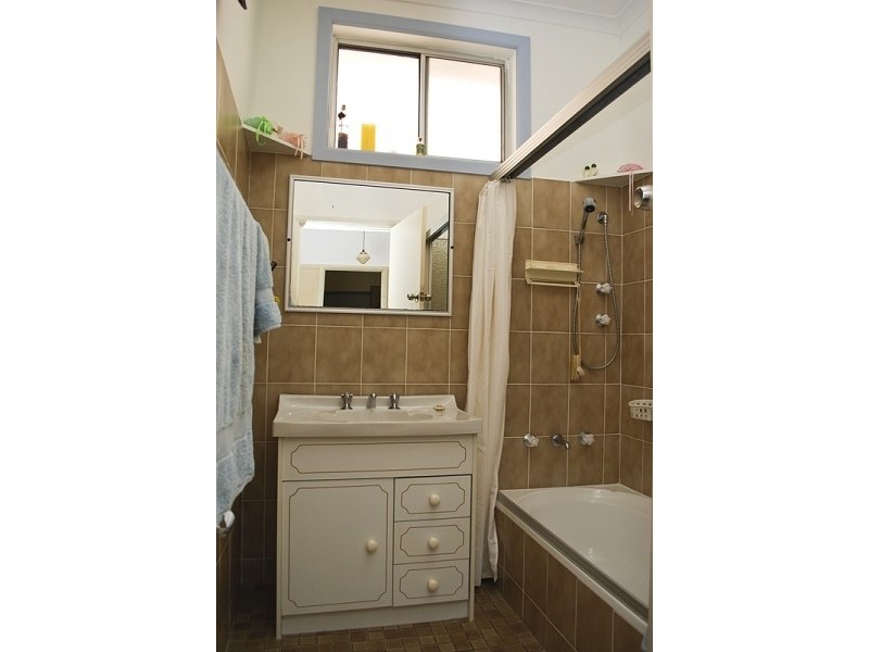 81 Station Street, Fairfield NSW 2165