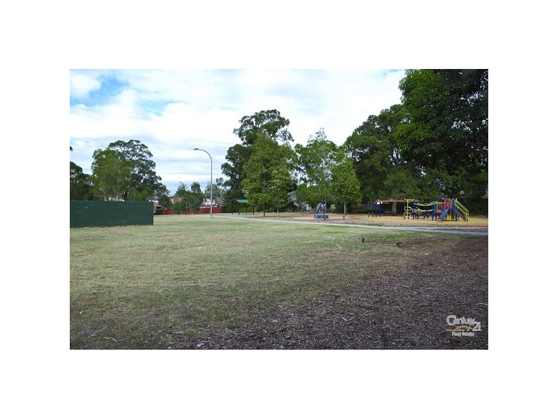 81 Station Street, Fairfield NSW 2165