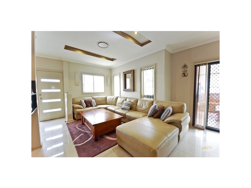 1/45 Stranbrook Street, Fairfield Heights NSW 2165