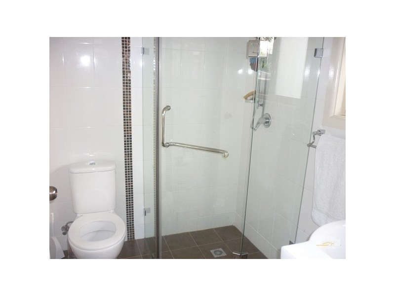 15 Coleraine Street, Fairfield NSW 2165