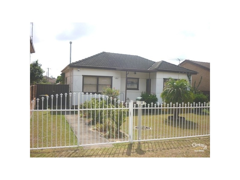 2 Rosina Street, Fairfield West NSW 2165