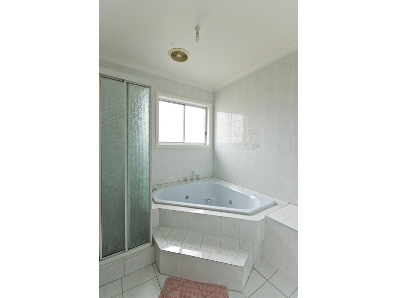 Bossley Park NSW 2176