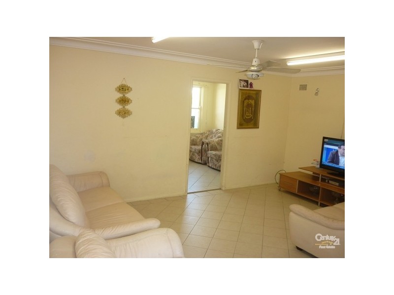 Fairfield West NSW 2165