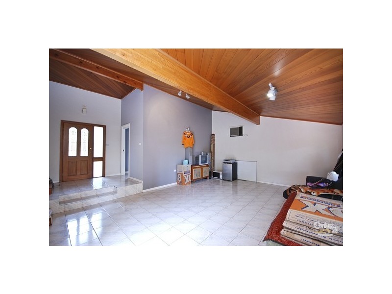 West Hoxton NSW 2171