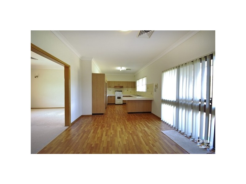 3 Kenny Place, Fairfield West NSW 2165