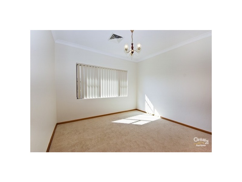 3 Kenny Place, Fairfield West NSW 2165