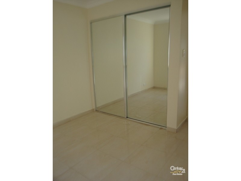 Fairfield West NSW 2165