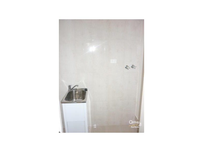 Fairfield West NSW 2165