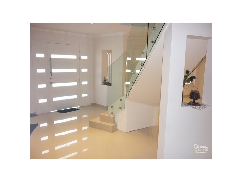 26 Willowbank Crescent, Canley Vale NSW 2166