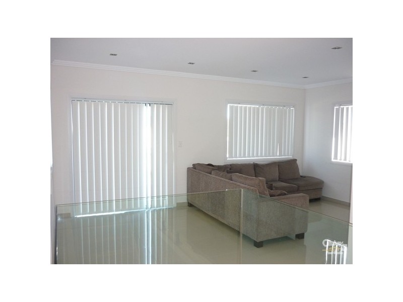 26 Willowbank Crescent, Canley Vale NSW 2166