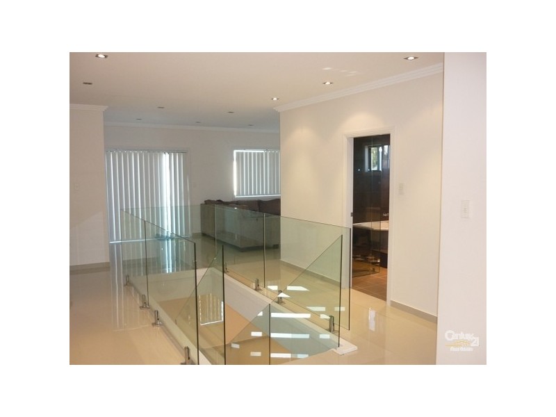 26 Willowbank Crescent, Canley Vale NSW 2166