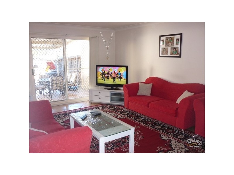 Fairfield East NSW 2165