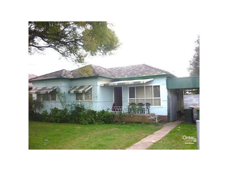 Fairfield West NSW 2165