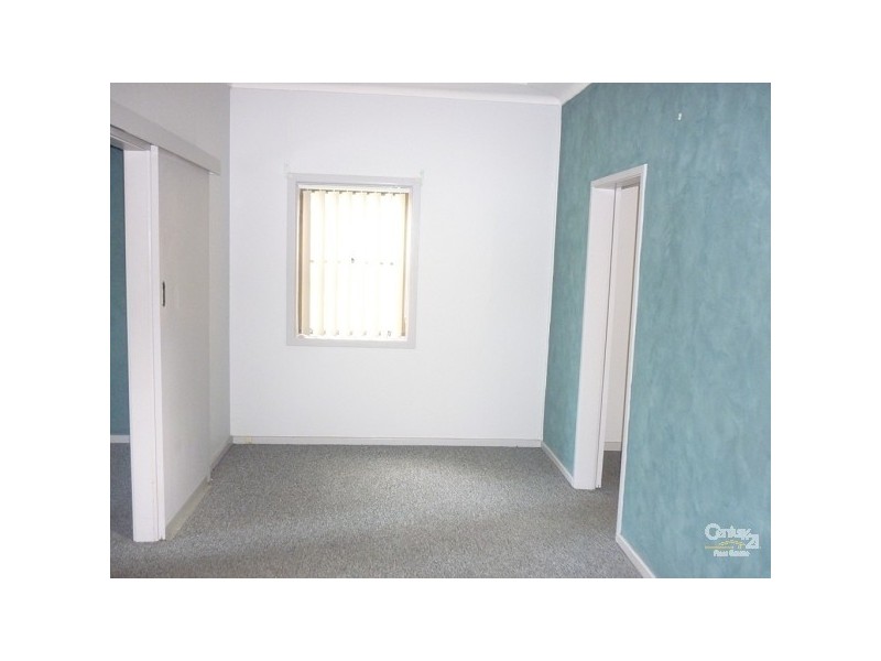 1 Adina Close, Fairfield West NSW 2165