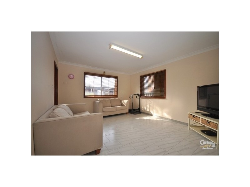 123 Chifley Street, Smithfield NSW 2164