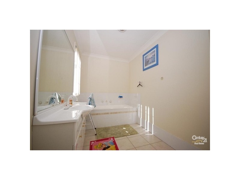 Fairfield East NSW 2165