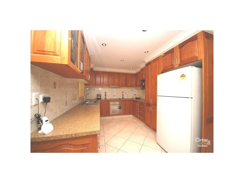 Fairfield West NSW 2165
