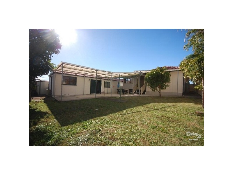 Fairfield West NSW 2165