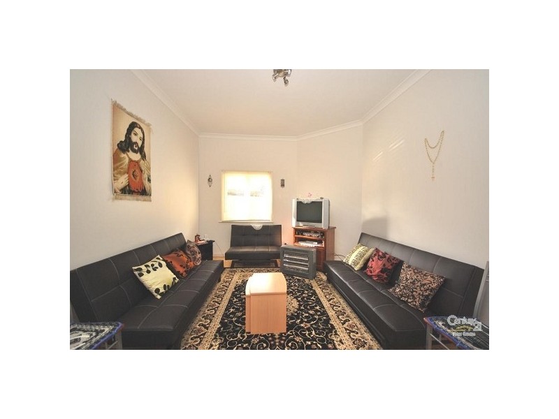 53 Sackville Street, Fairfield NSW 2165