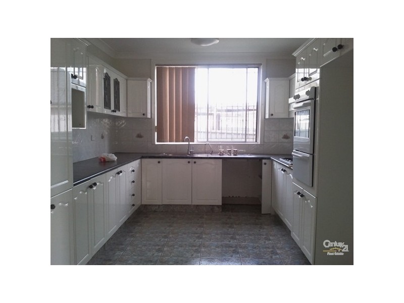 Fairfield East NSW 2165