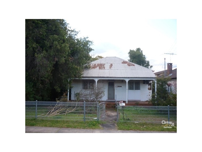 64 Wrentmore Street, Fairfield NSW 2165