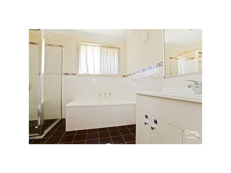 16 Hannan Place, Prairiewood NSW 2176