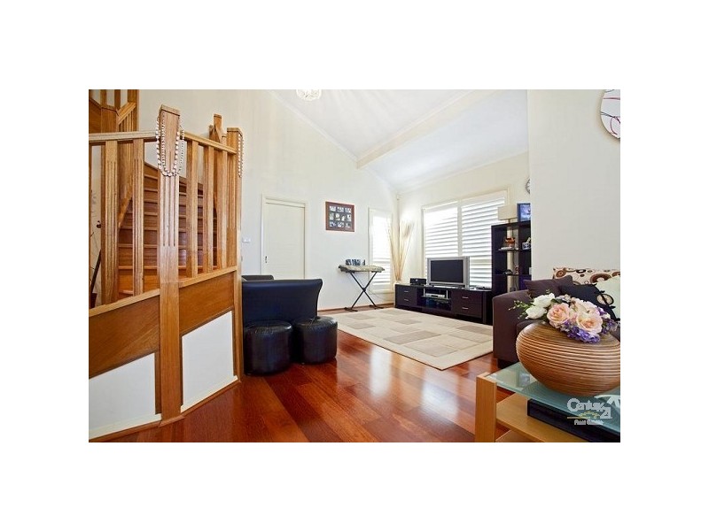 16 Hannan Place, Prairiewood NSW 2176