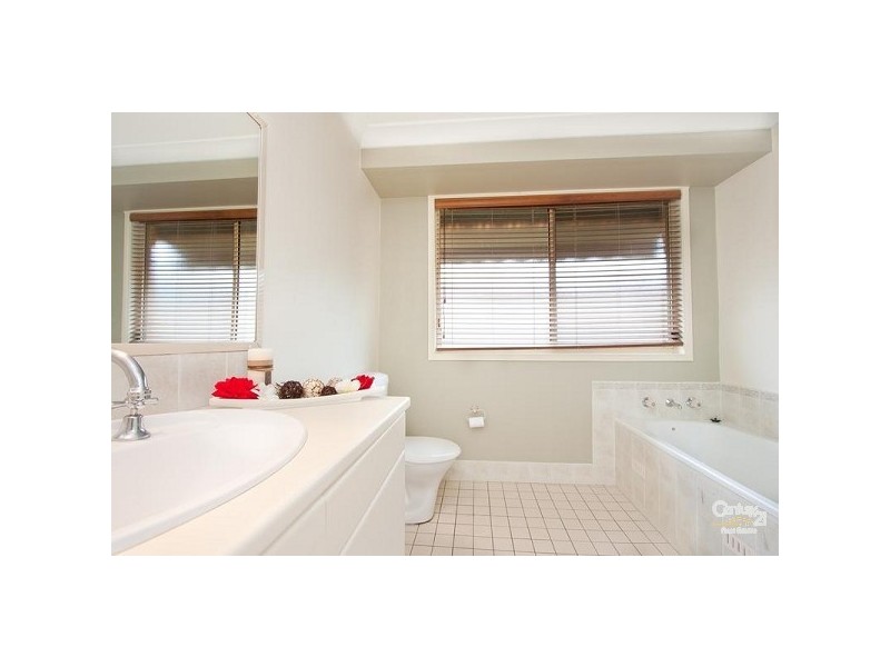 19 Ward Place, Hinchinbrook NSW 2168