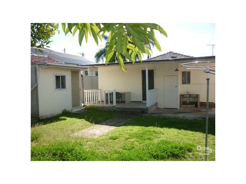 29 Dawson Street, Fairfield Heights NSW 2165