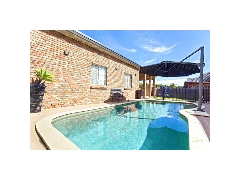 303 Brenan Street, Smithfield NSW 2164