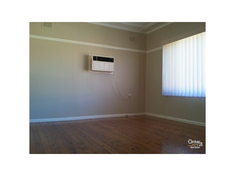 Fairfield West NSW 2165