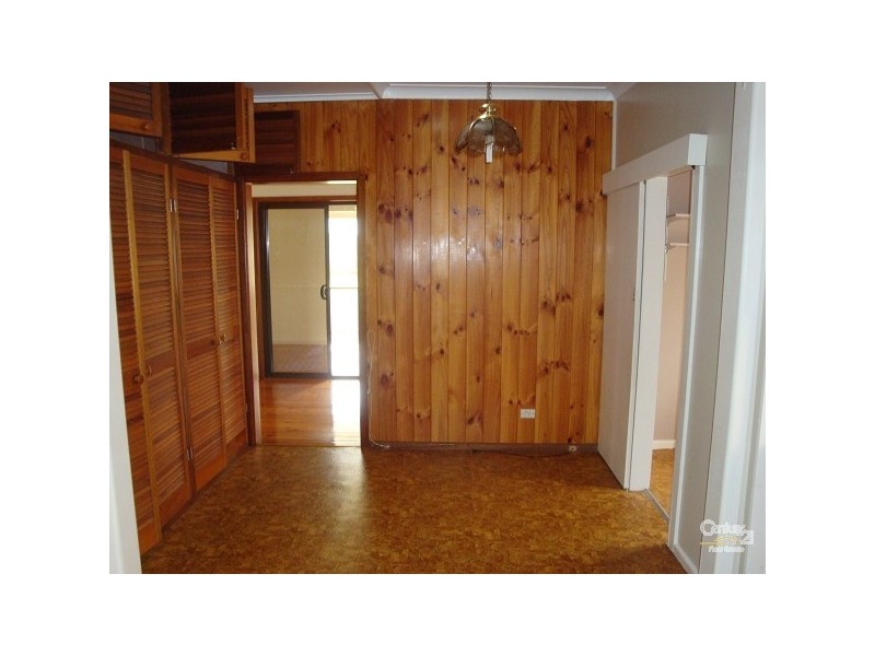 Fairfield West NSW 2165