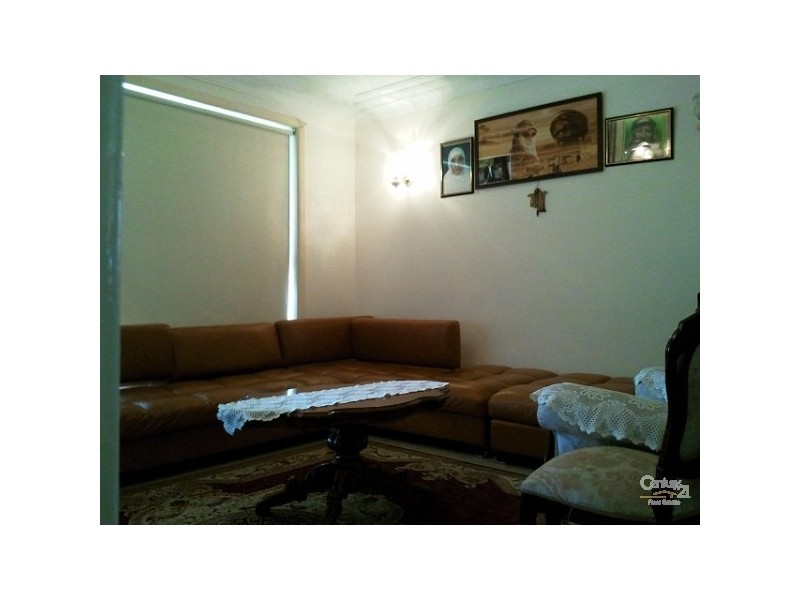 Fairfield West NSW 2165