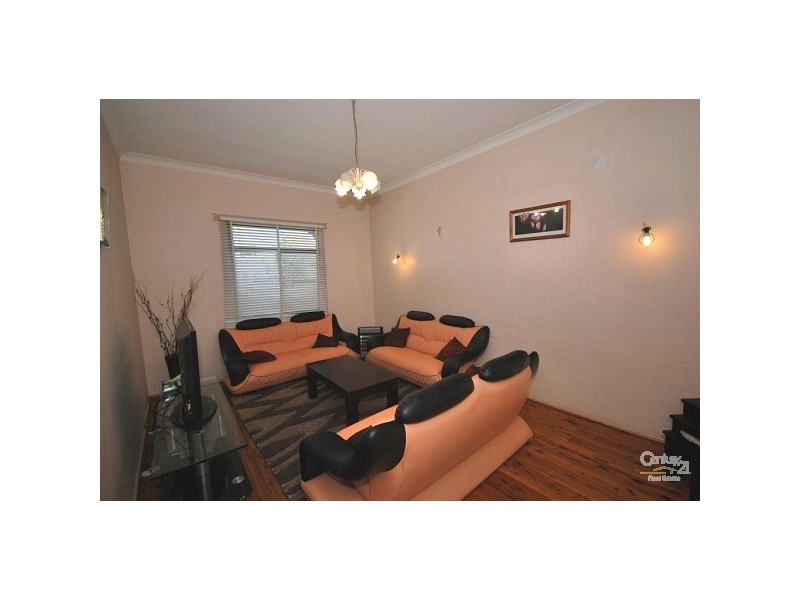 16 Polding Street, Fairfield NSW 2165