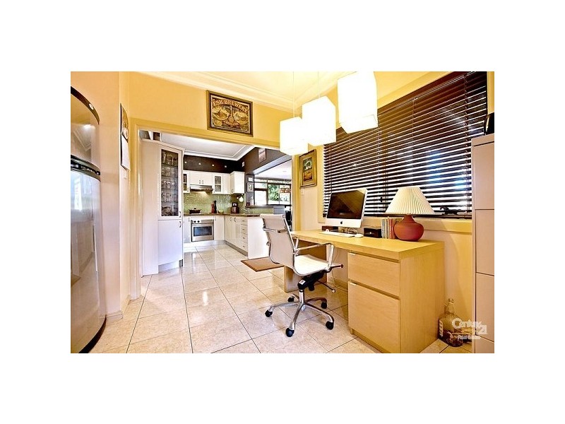 5 Benson Street, Fairfield East NSW 2165