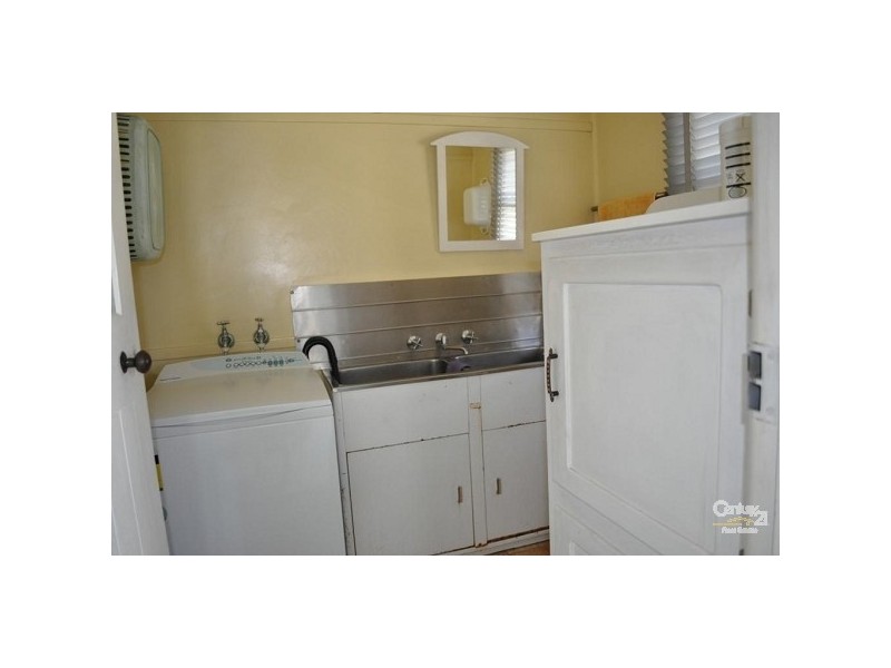 62 Rawson Road, Fairfield West NSW 2165