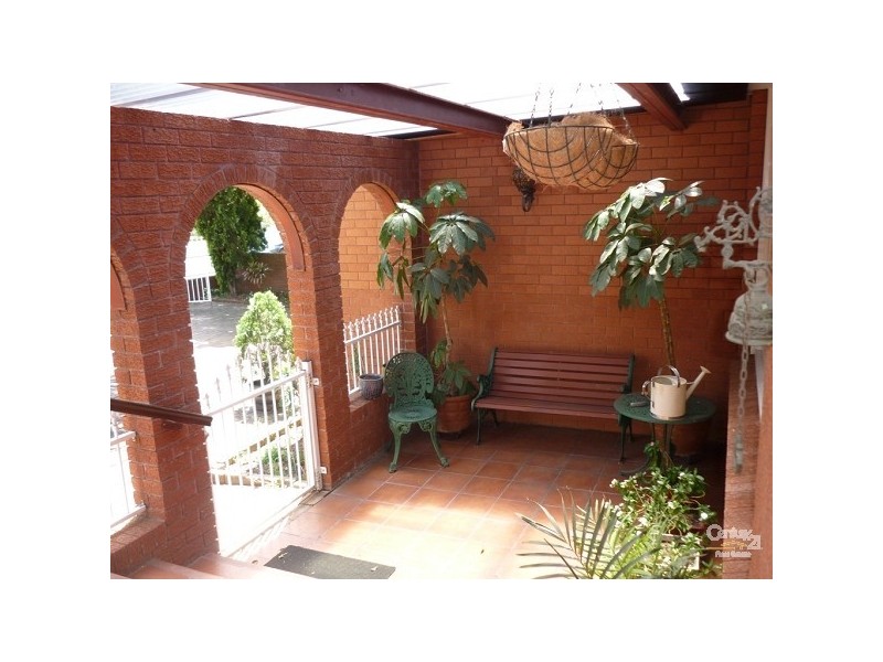 Fairfield West NSW 2165