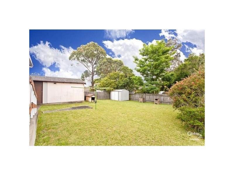 10 Jordan Street, Fairfield West NSW 2165