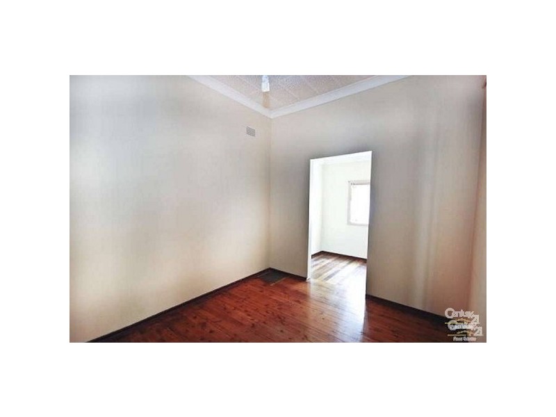 Fairfield West NSW 2165