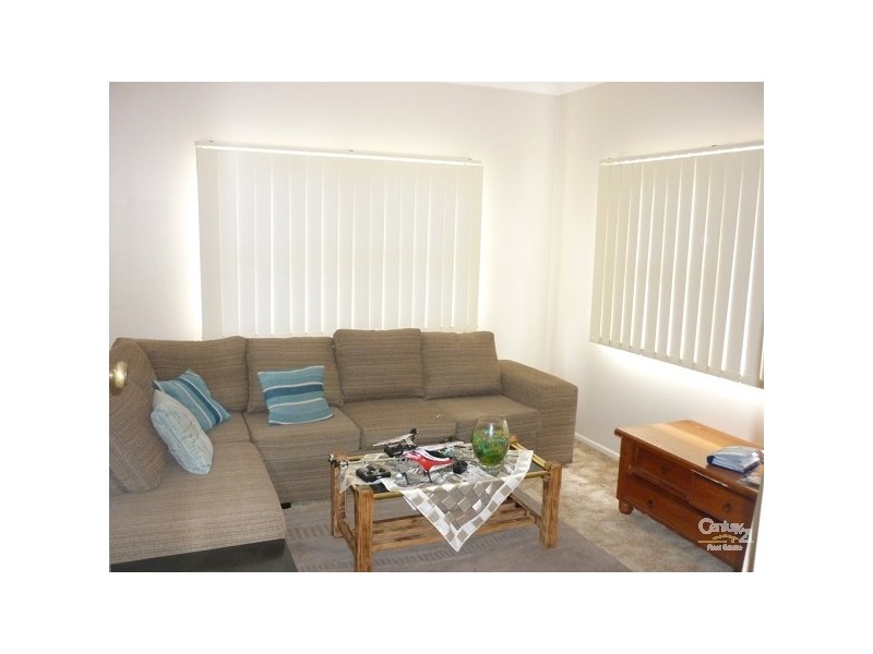 45 Montrose Avenue, Fairfield East NSW 2165