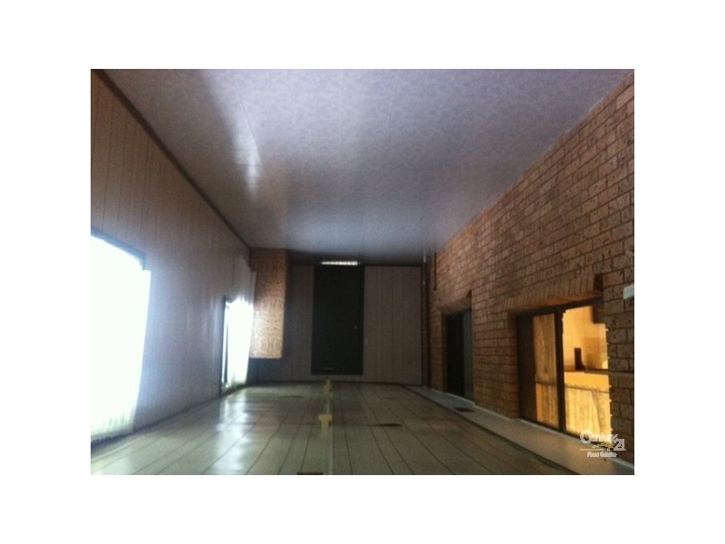 Greenfield Park NSW 2176