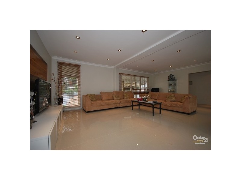 316 Smithfield Road, Fairfield West NSW 2165