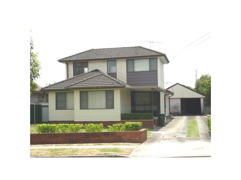 254 Smithfield Road, Fairfield West NSW 2165