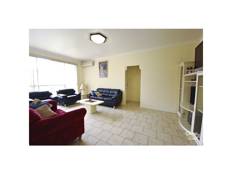 Bossley Park NSW 2176