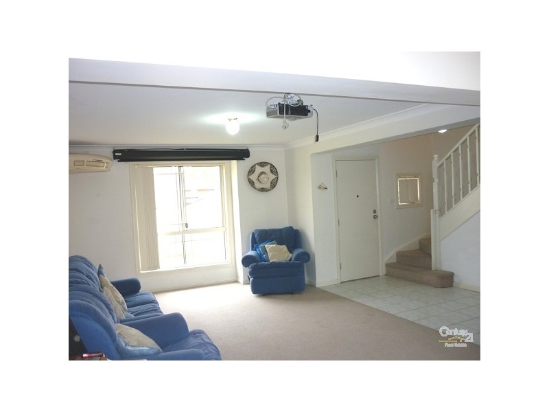 14 Raphael Street, Greenfield Park NSW 2176