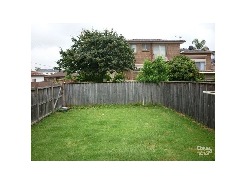 1/22 Beemera Street, Fairfield Heights NSW 2165