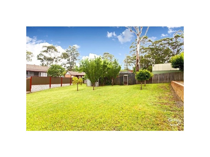 8 Hilltop Avenue, Mount Pritchard NSW 2170
